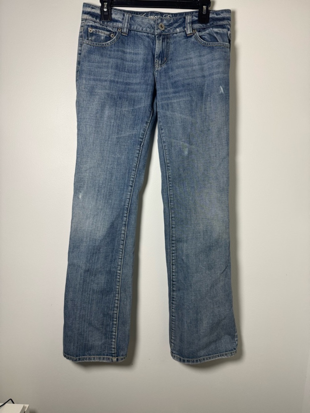 American Eagle Favorite Boyfriend Jeans Women 6 long Light Wash Bootcut